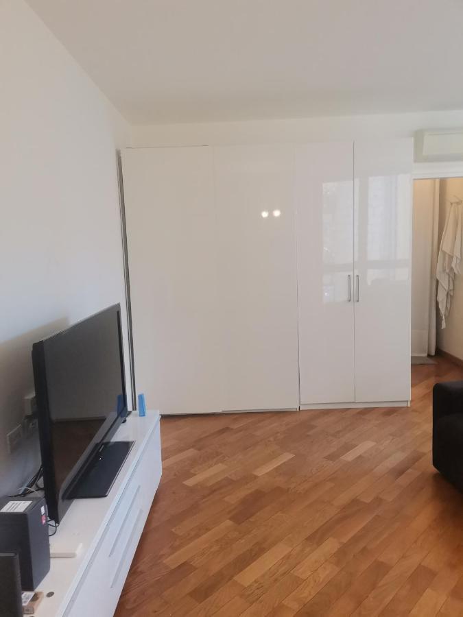 B&B Portello Milan Exterior photo
